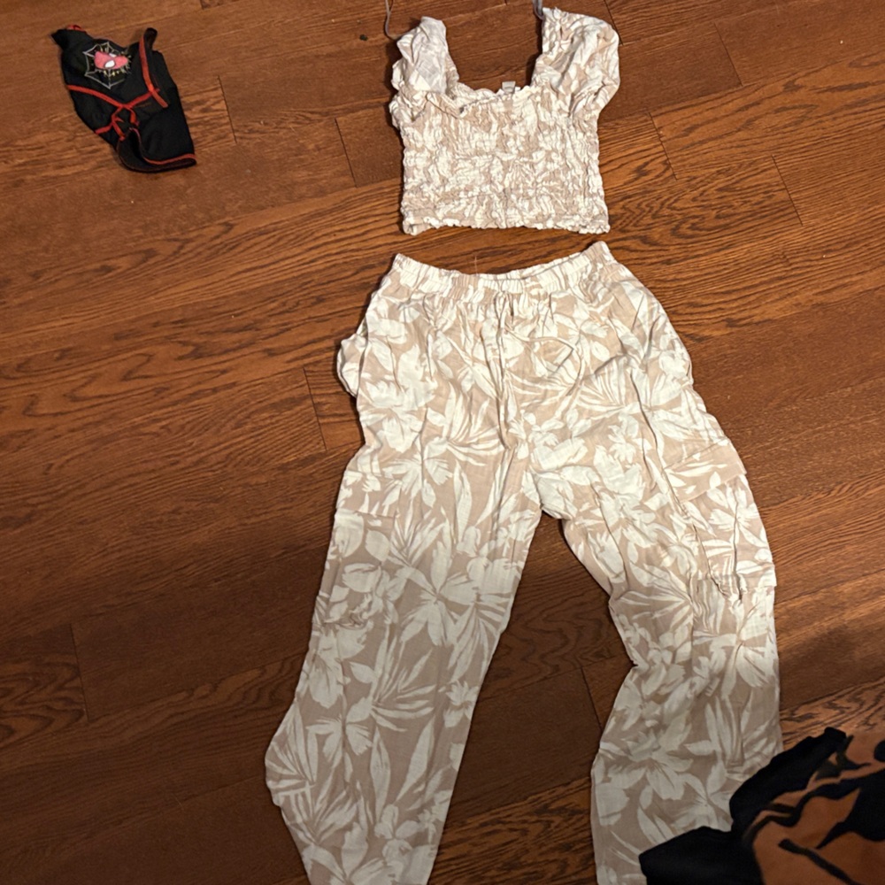 Monteau Cream Floral Jumpsuit